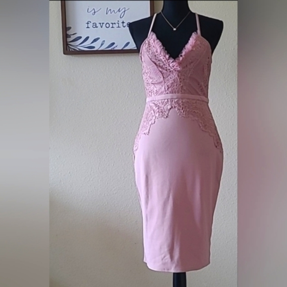 NWOT IRIS formal light pink dress